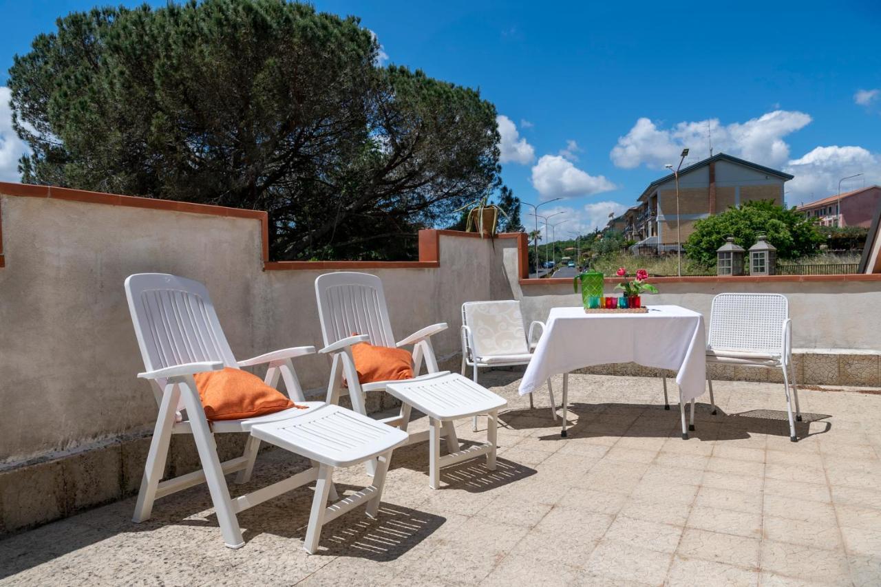 Casa Vacanze Gioia Трекастаньї Екстер'єр фото