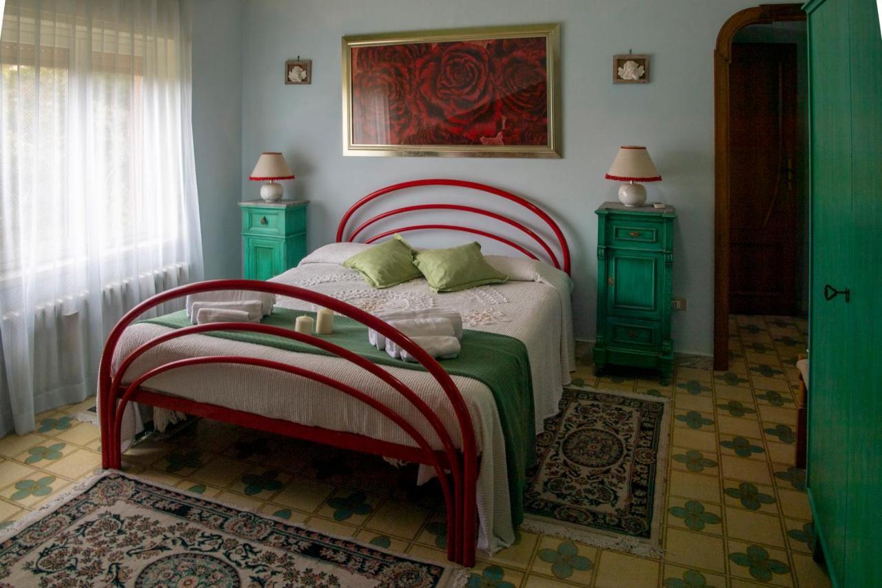 Casa Vacanze Gioia Трекастаньї Екстер'єр фото