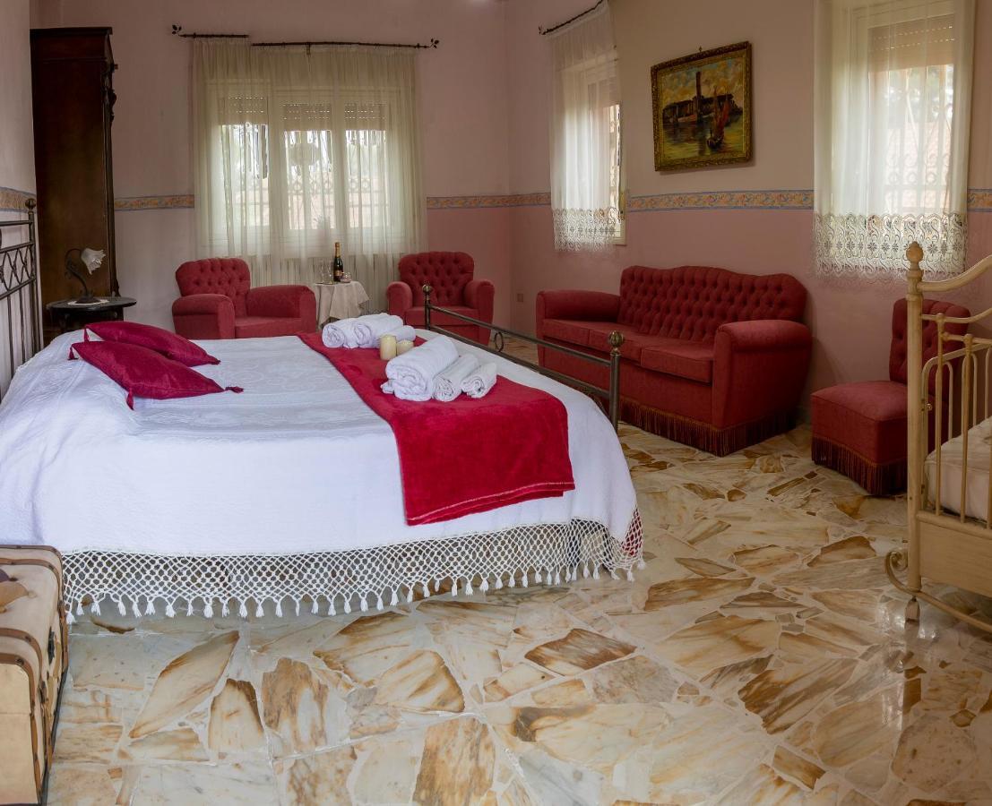 Casa Vacanze Gioia Трекастаньї Екстер'єр фото