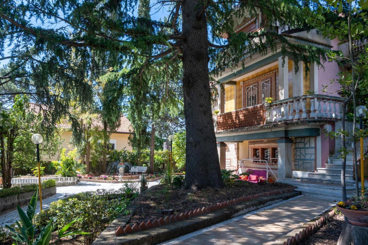 Casa Vacanze Gioia Трекастаньї Екстер'єр фото